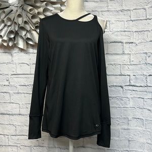 NWT-Tahiti Sport Black Yoga Top